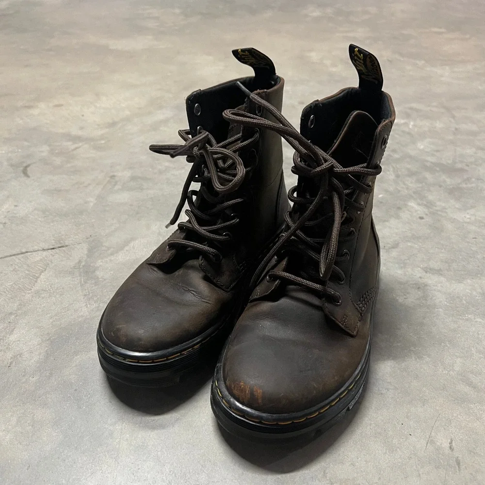 Dr. Martens Combs Crazy Horse Leather Boots Dark Brown Kids US Size $